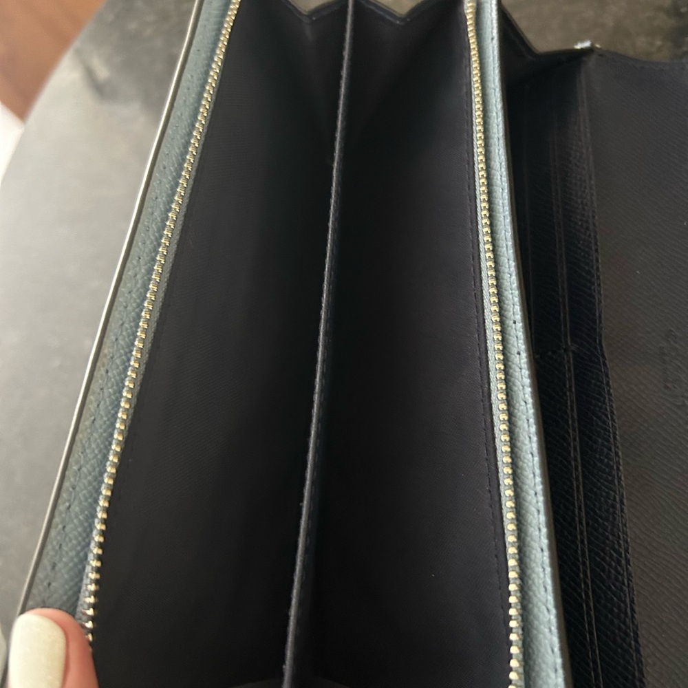 Coach Tricolor Envelope Wallet (Balck, Blue And Teal) Long - Picture 7 of 13